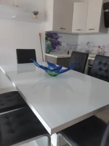 kaljeno_staklo_za_kuhinje_14